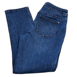 Chico’s Pull On Straight Leg Denim Jeans - EUC